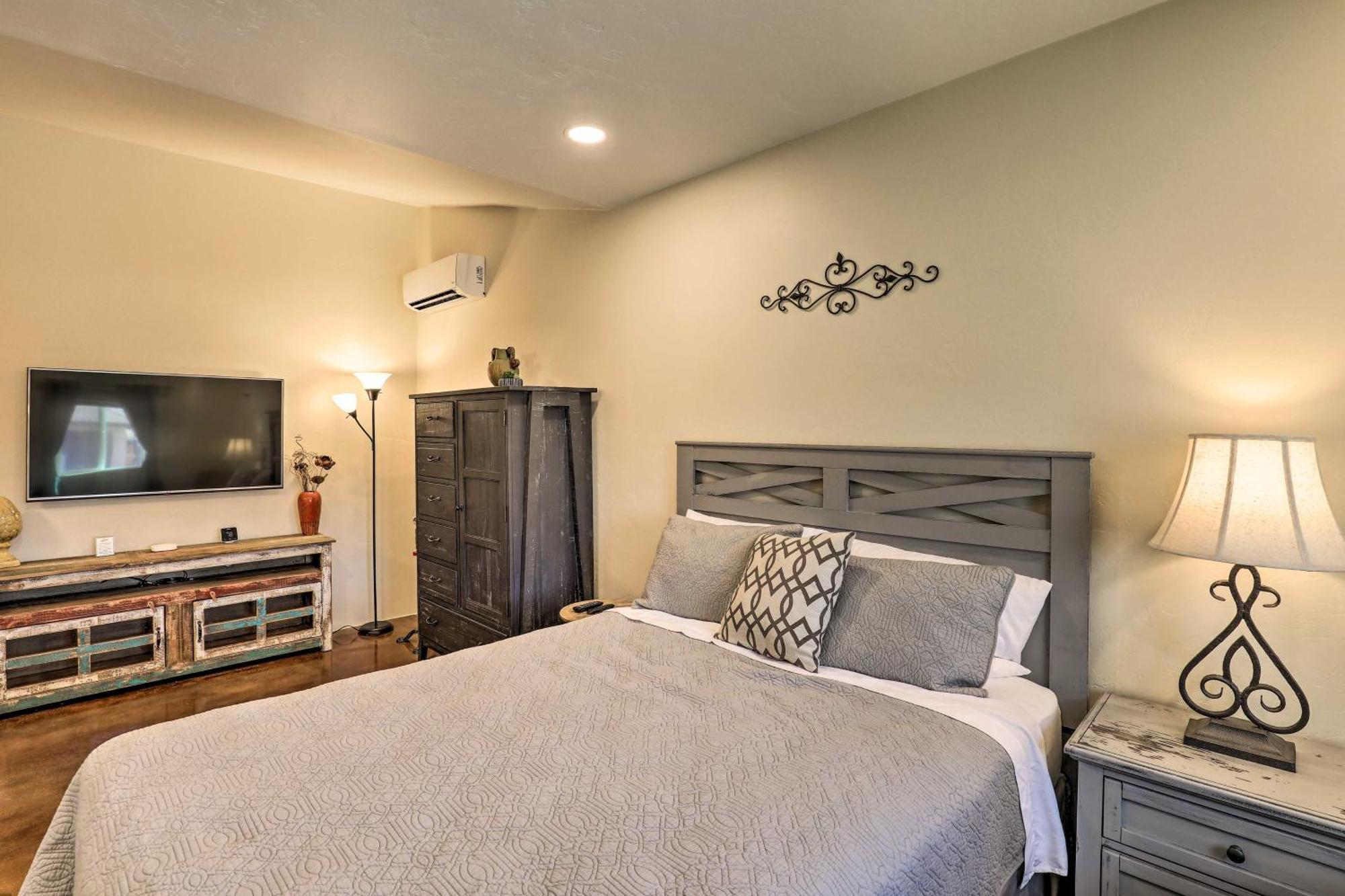 East Tucson House With Private Backyard And Fire Pit Villa Eksteriør billede