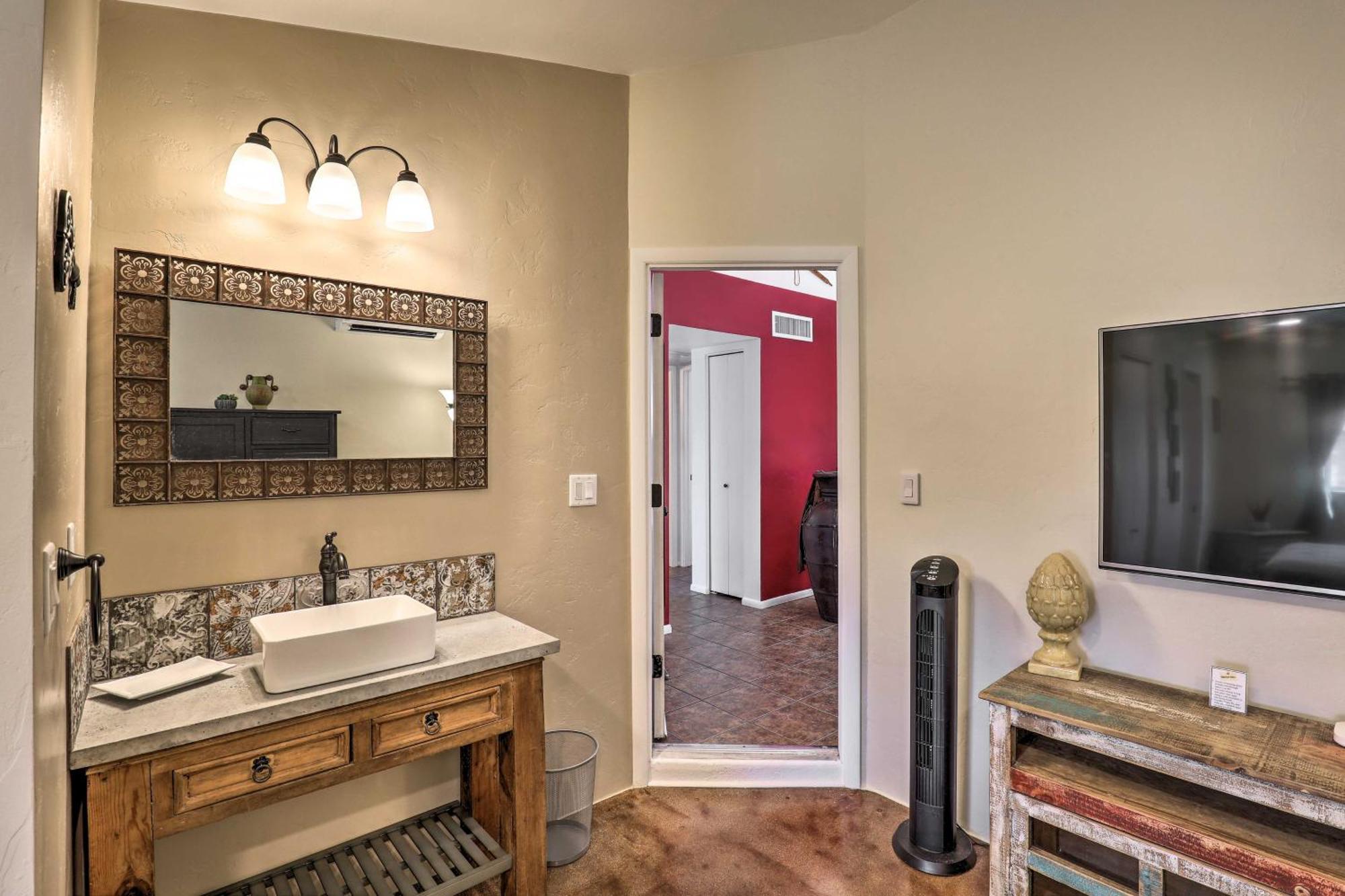 East Tucson House With Private Backyard And Fire Pit Villa Eksteriør billede