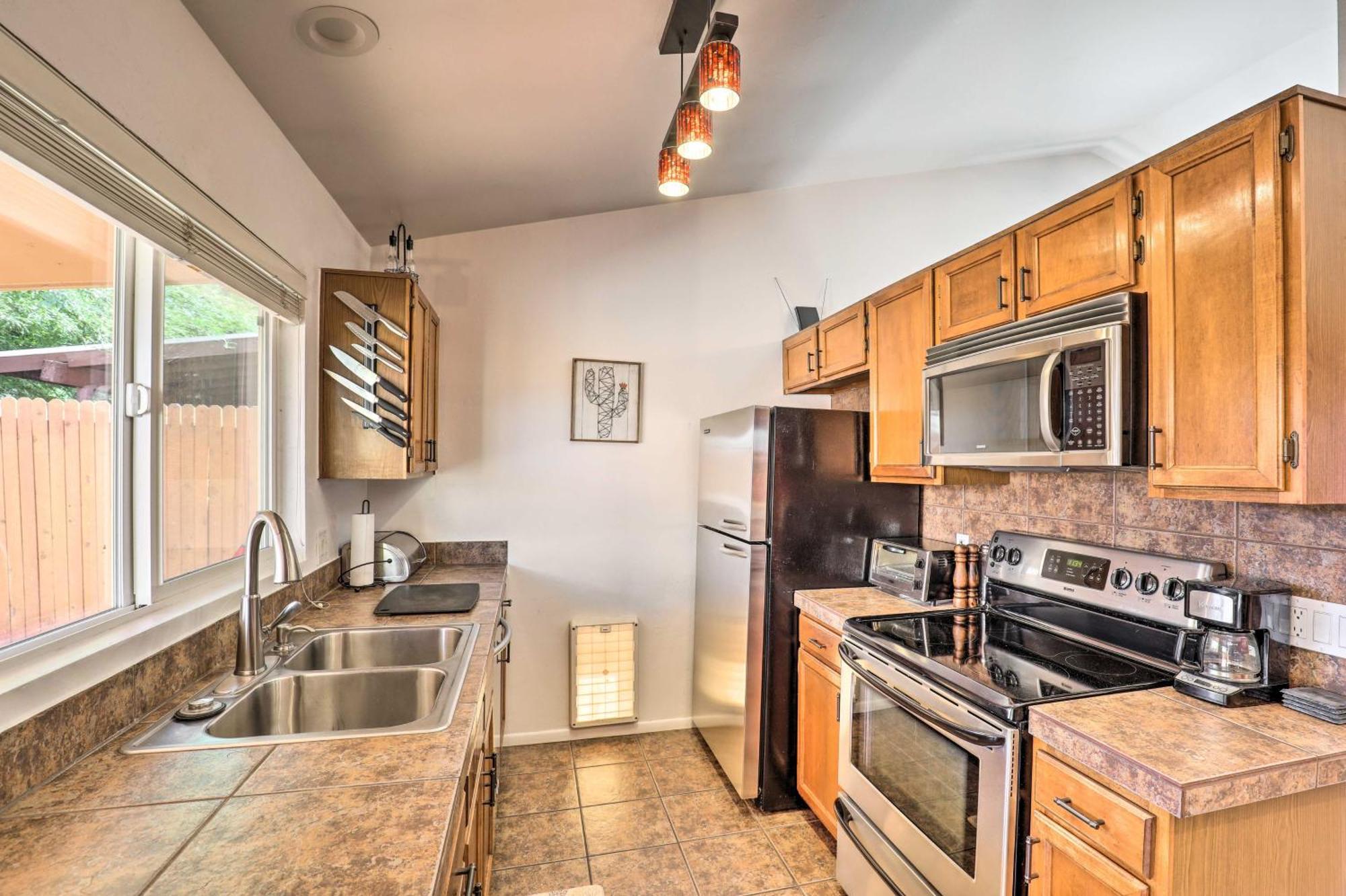 East Tucson House With Private Backyard And Fire Pit Villa Eksteriør billede